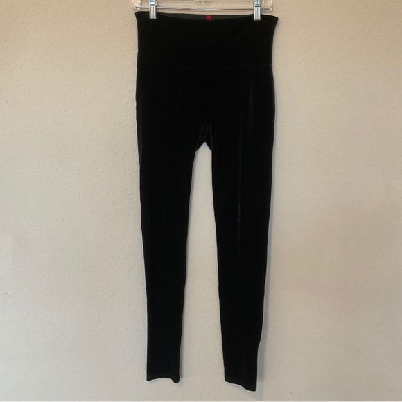 Spanx EUC Shiny Velvet High Waisted Leggings Black L Bodycon Holiday Shapewear - Picture 5 of 16